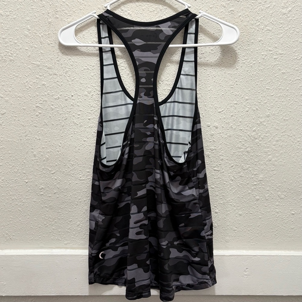 Zyia Active Havana Mesh Tank Top in Black Camo Size M - Picture 5 of 8